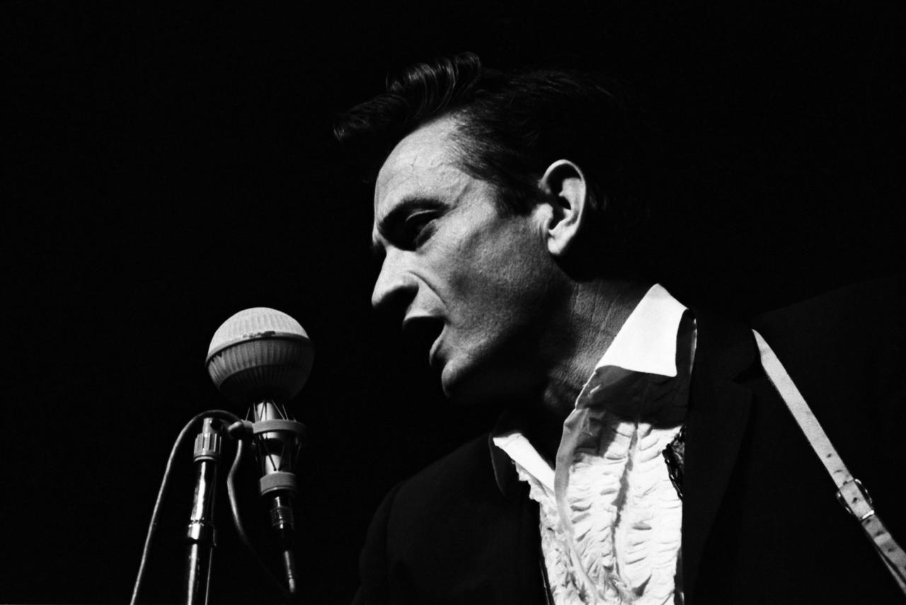 Johnny Cash At Newport